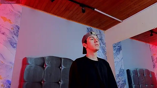 James Adams 01 online show from 17, 4, 2026