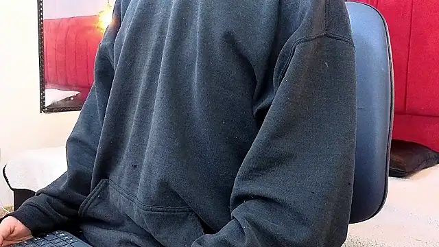 Snapshot of James_Adams_01 chatting on 3, 2, 2026 James Adams 01 online show from 3, 2, 2026