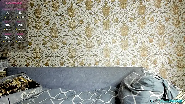 Maxhornyblondieman online show from 7, 2, 2026