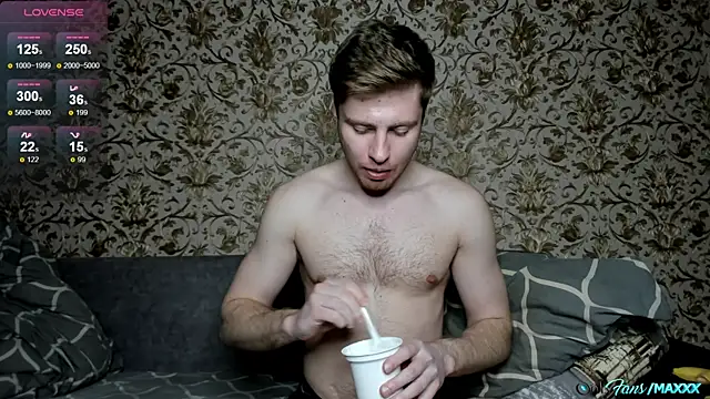 Maxhornyblondieman online show from 1, 5, 2026