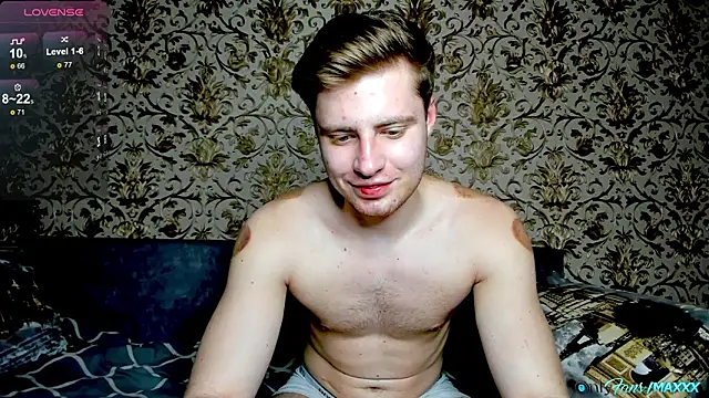 Maxhornyblondieman online show from 14, 3, 2026