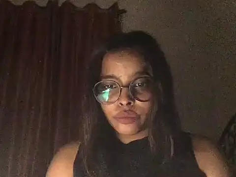 raveena hot online show from 11, 1, 2026