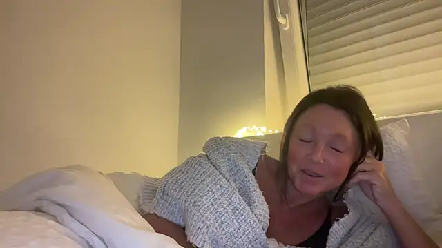 AnnaSophiaX online show from 2, 12, 2025