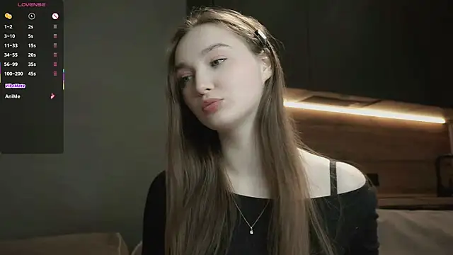 Eliravelvet online show from 28, 11, 2025