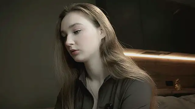 Eliravelvet online show from 29, 11, 2025