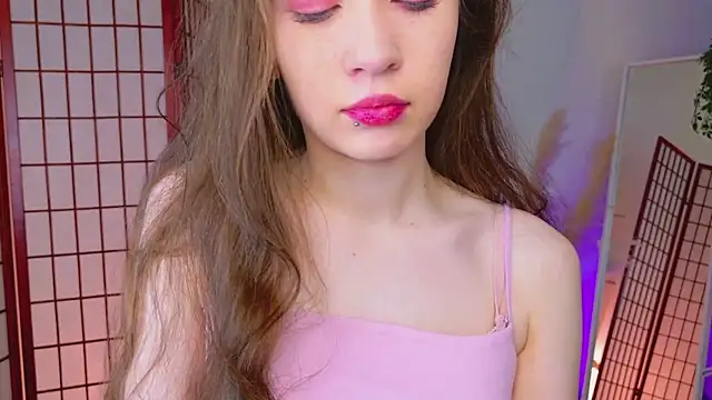 SilentLily online show from 5, 1, 2026