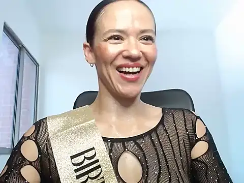 Annie Cervantez online show from 19, 3, 2026