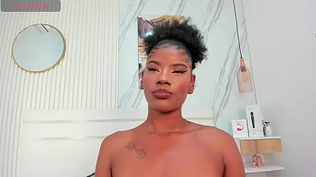 Afro Luna online show from 29, 11, 2025