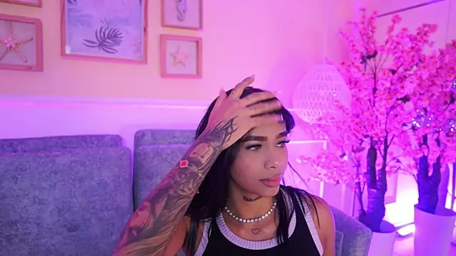 MeganLowell online show from 21, 2, 2026