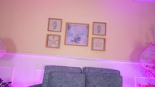 MeganLowell online show from 28, 3, 2026