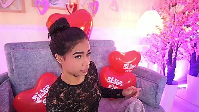 MeganLowell online show from 14, 2, 2026