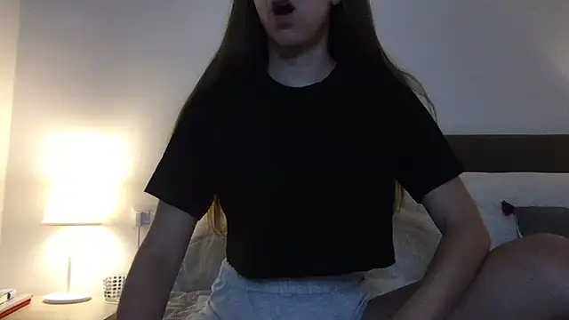 Martimartinaxx online show from 25, 6, 2026