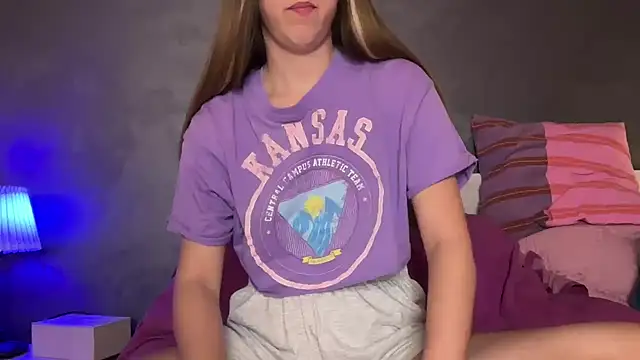 Martimartinaxx online show from 6, 7, 2026