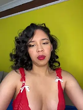 Snapshot of Esmerald_1111 chatting on 13, 2, 2026 Esmerald 1111 online show from 13, 2, 2026