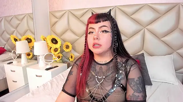 Raven  moon online show from 18, 11, 2025