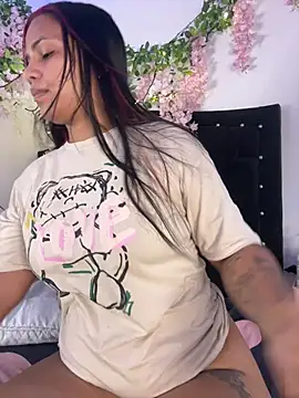 ArielleMillerr- online show from 19, 5, 2026