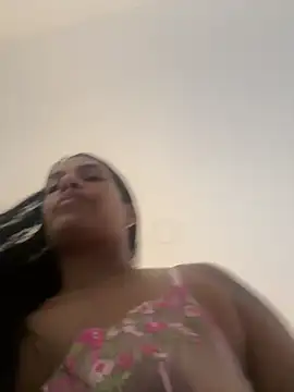 ArielleMillerr- online show from 9, 2, 2026