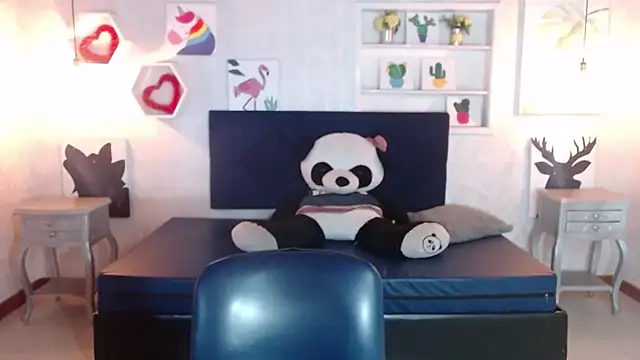 danna garza online show from 10, 2, 2026