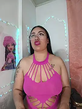 Snapshot of KatyVelvet07 chatting on 13, 2, 2026 KatyVelvet07 online show from 13, 2, 2026