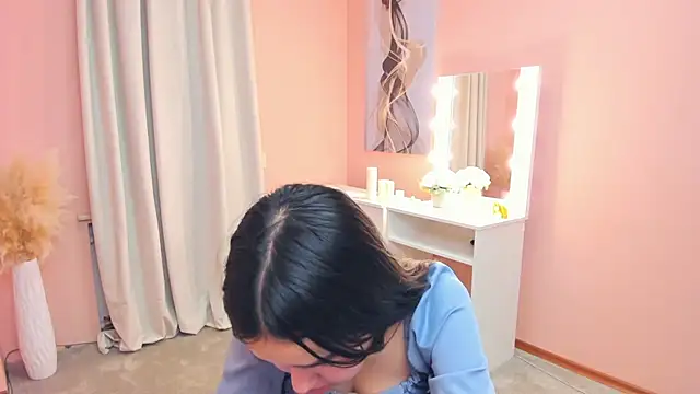 MeliaMelchiori online show from 21, 11, 2025