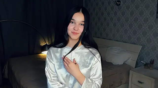 MeliaMelchiori online show from 28, 11, 2025