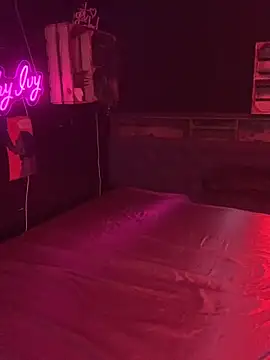 Shy-Ivy online show from 1, 2, 2026