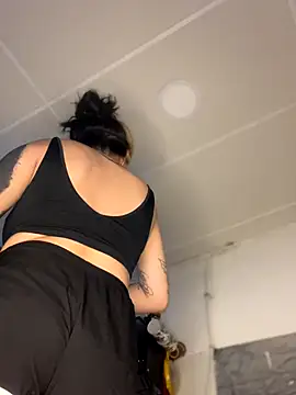 VeloraVyxen  online show from 27, 11, 2025