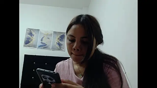 Paola lovee online show from 23, 11, 2025