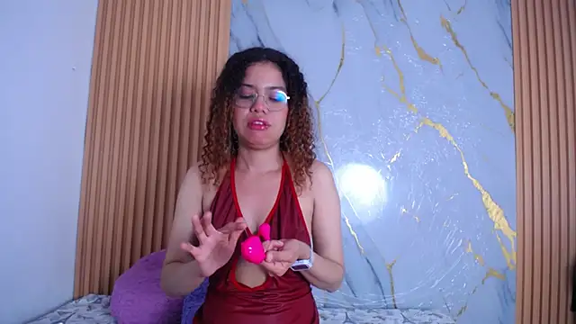 Annie Chers online show from 26, 11, 2025