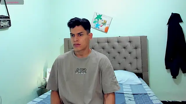 Snapshot of blorelopez chatting on 13, 2, 2026 blorelopez online show from 13, 2, 2026