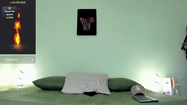 Snapshot of blorelopez chatting on 26, 3, 2026 blorelopez online show from 26, 3, 2026