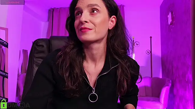 AnnaHarperX online show from 31, 10, 2025