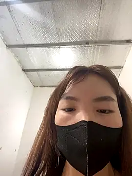 Thuy nia online show from 18, 11, 2025