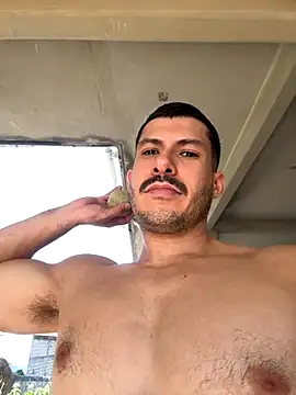 Snapshot of DARG_17 chatting on 18, 11, 2025 DARG 17 online show from 18, 11, 2025