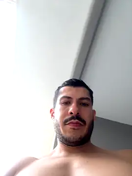 Snapshot of DARG_17 chatting on 4, 12, 2025 DARG 17 online show from 4, 12, 2025