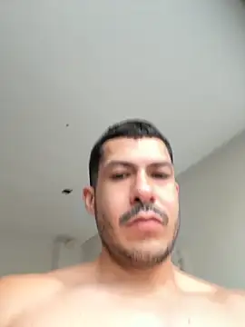 Snapshot of DARG_17 chatting on 23, 11, 2025 DARG 17 online show from 23, 11, 2025