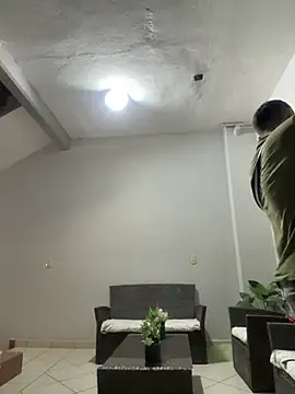 Snapshot of DARG_17 chatting on 27, 11, 2025 DARG 17 online show from 27, 11, 2025