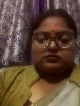 Snapshot of Simran62 chatting on 6, 1, 2026 Simran62 online show from 6, 1, 2026