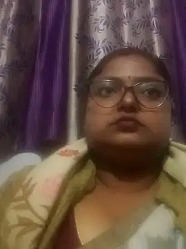 Snapshot of Simran62 chatting on 5, 1, 2026 Simran62 online show from 5, 1, 2026