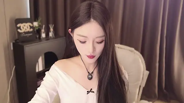 mammam520 online show from 10, 4, 2026