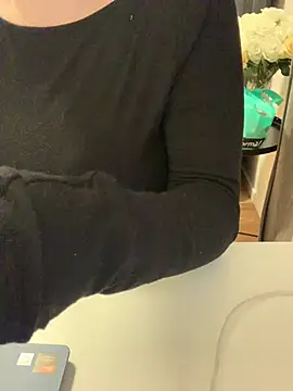 Ghostbaby02 online show from 12, 1, 2026