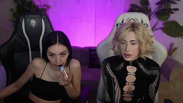 Kara cat online show from 5, 2, 2026