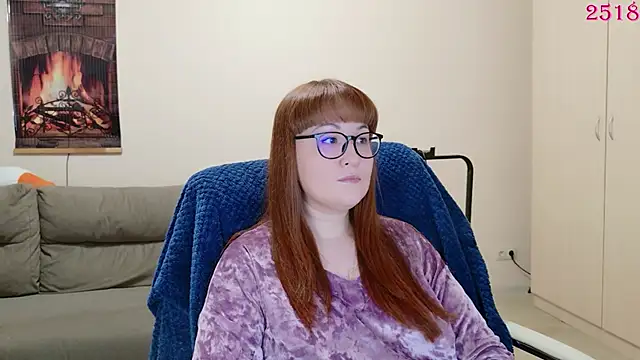 Foxy-lady online show from 10, 4, 2026