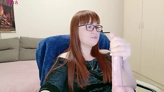 Foxy-lady online show from 17, 4, 2026