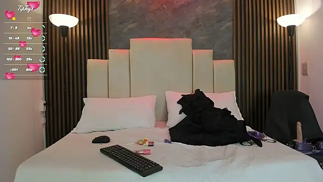 catiusca reyes 03 online show from 4, 2, 2026