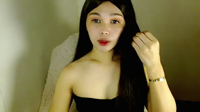 Snapshot of sluttyLeila chatting on 22, 11, 2025 sluttyLeila online show from 22, 11, 2025