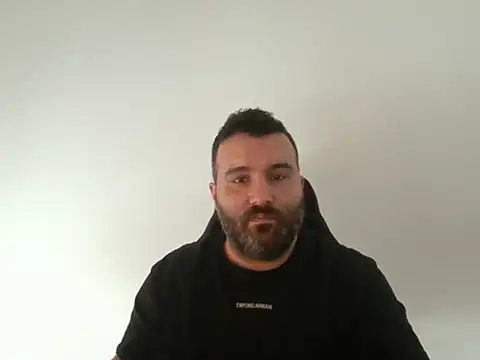 Yasinozturk3232 online show from 20, 11, 2025