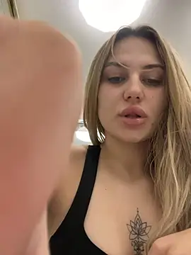 Chloe GraceeX online show from 24, 2, 2026