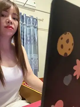 Snapshot of Miumiu95x chatting on 3, 12, 2025 Miumiu95x online show from 3, 12, 2025