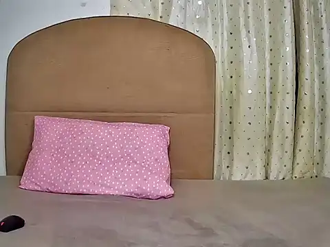 Freaky Cardi online show from 23, 11, 2025